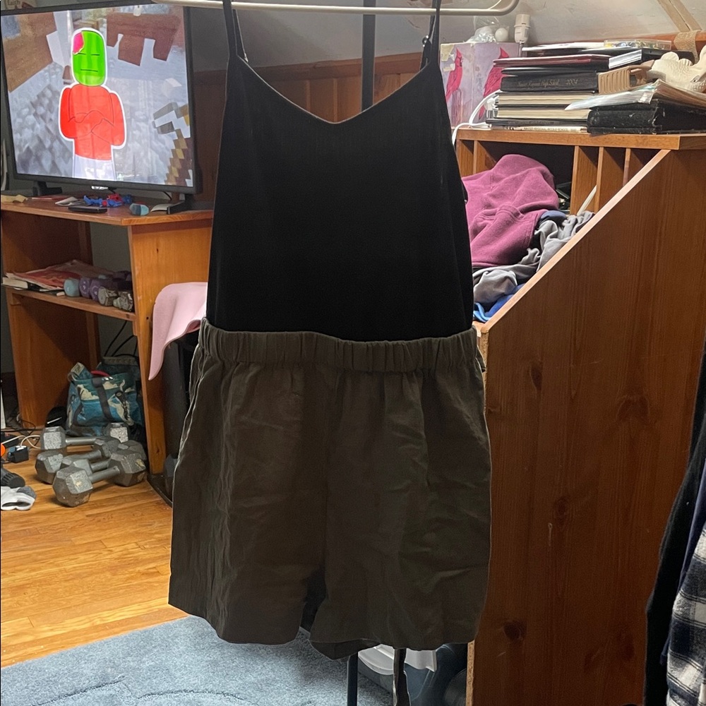 SHEIN Black and Olive Green Spaghetti Strap Romper